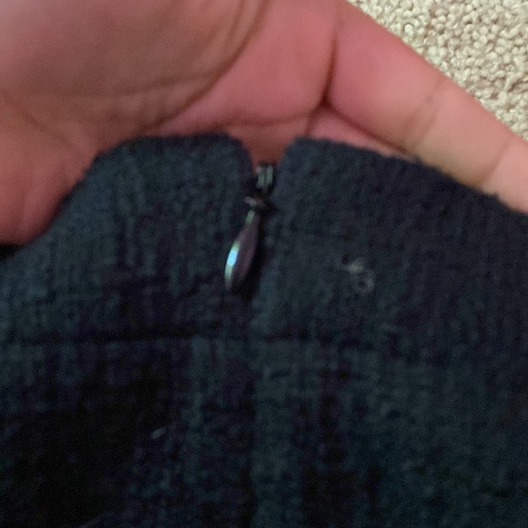 Black skirt - Picture 2 of 2